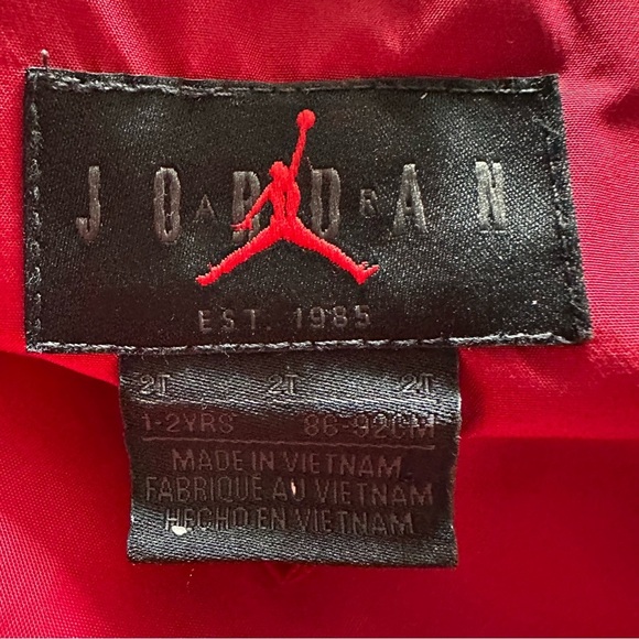 NIKE AIR JORDAN HYBRID JACKET - BOYS' - Picture 3 of 7